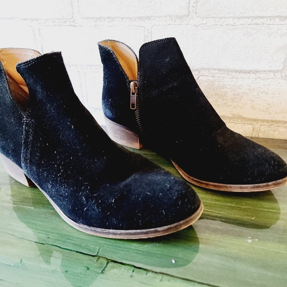 Splendid Suede Ankle Booties - Picture 2 of 9